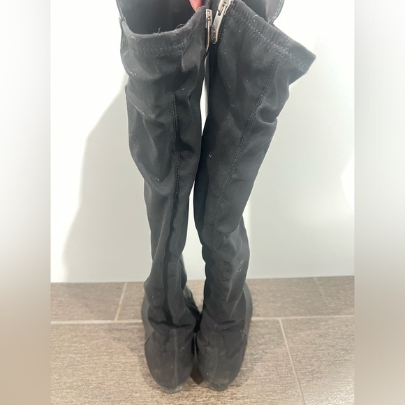 Vince Camuto Tall Boots - Picture 3 of 4